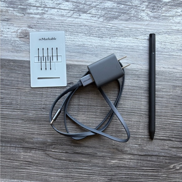 Remarkable 2 - Picture 5 of 5